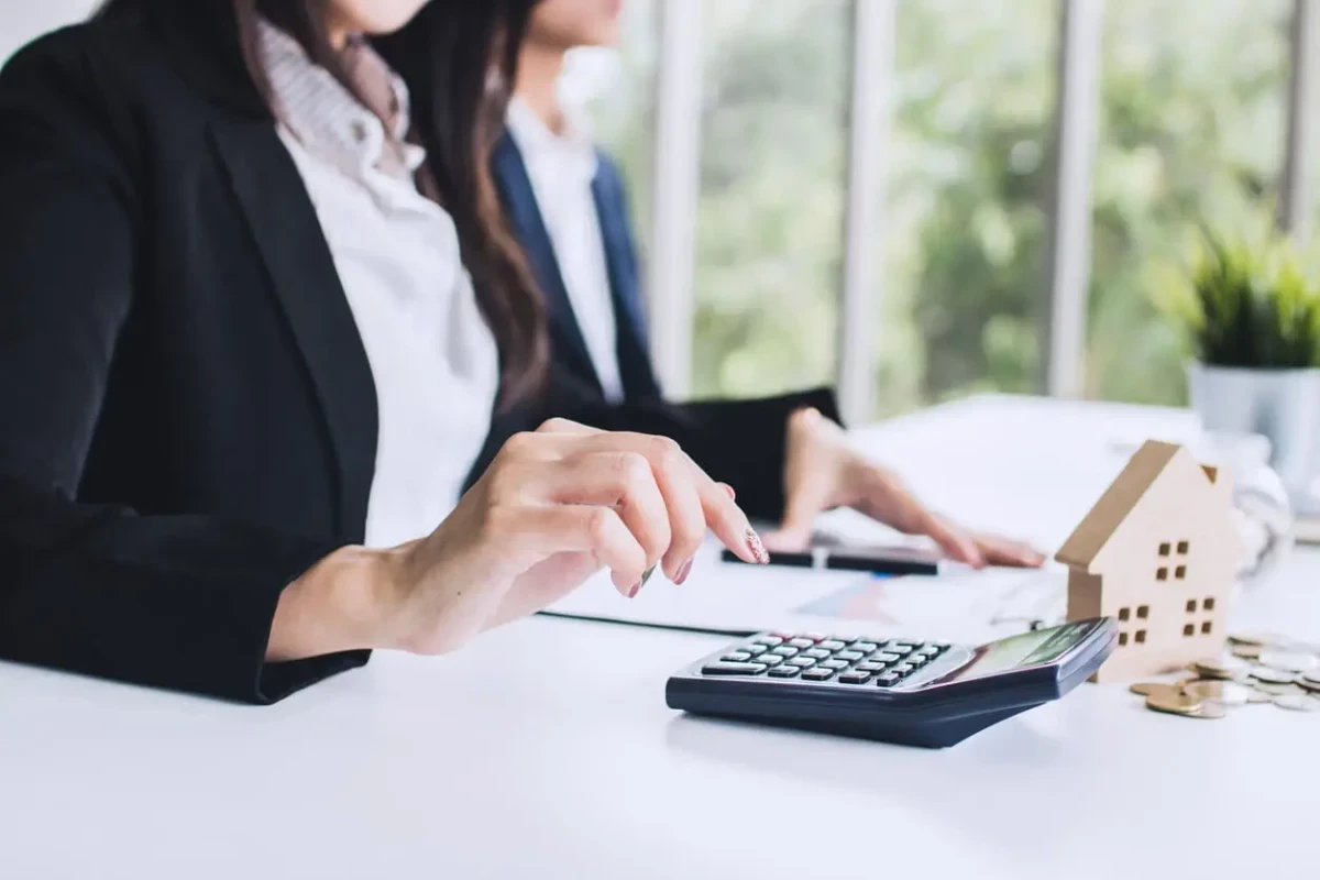 real-estate credit/expat credit