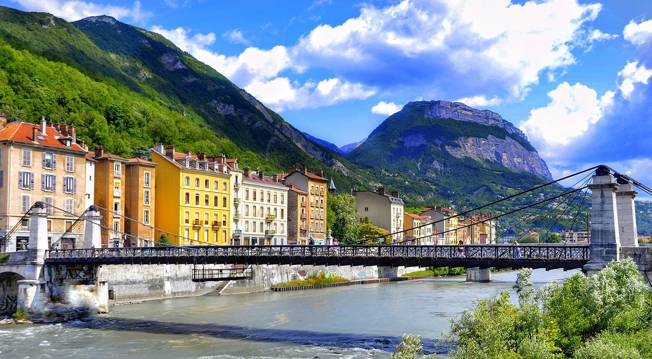 picture-image-invest-investment-real estate-grenoble